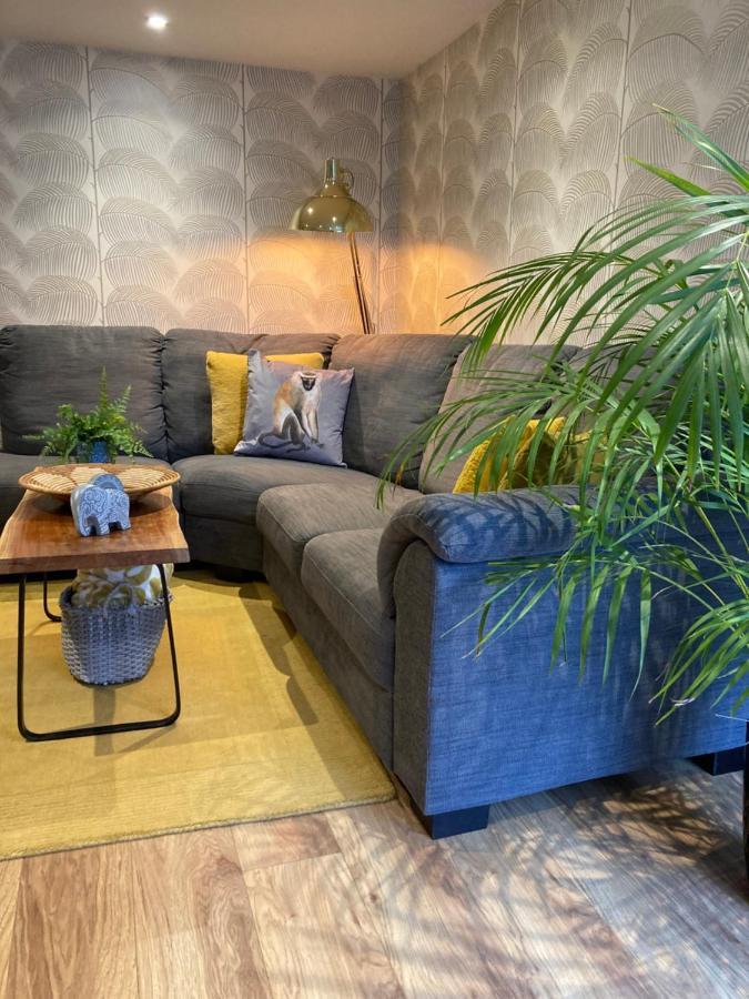 יאוביל Streamside Apartments מראה חיצוני תמונה