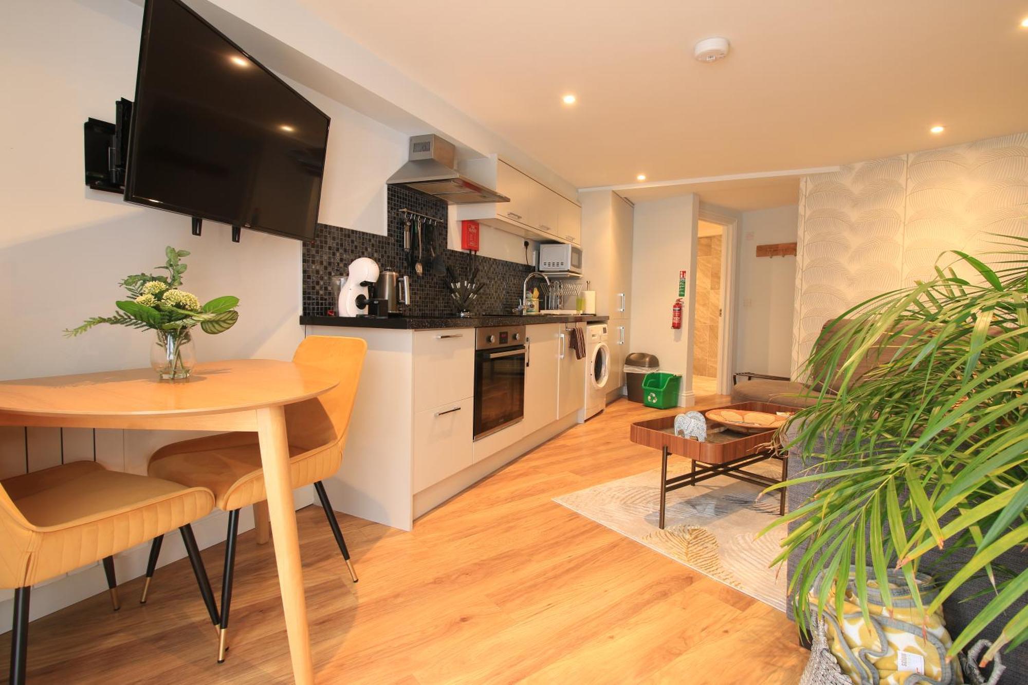 יאוביל Streamside Apartments מראה חיצוני תמונה